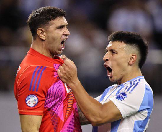 𝗢𝗙𝗙𝗜𝗖𝗜𝗔𝗟: Argentina have certified for the Copa America semi-final. Emiliano Ma…