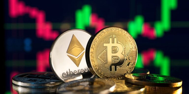 Bitcoin Slides to ,000, Ethereum at Yr-Lengthy Lows as Danger-Off Sentiment Mounts