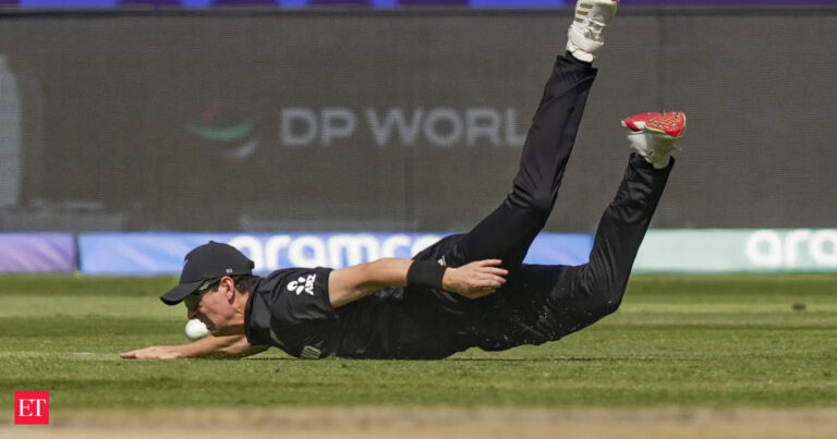 NZ pacer Matt Henry uncertain for CT ultimate in opposition to India attributable to shoulder niggle