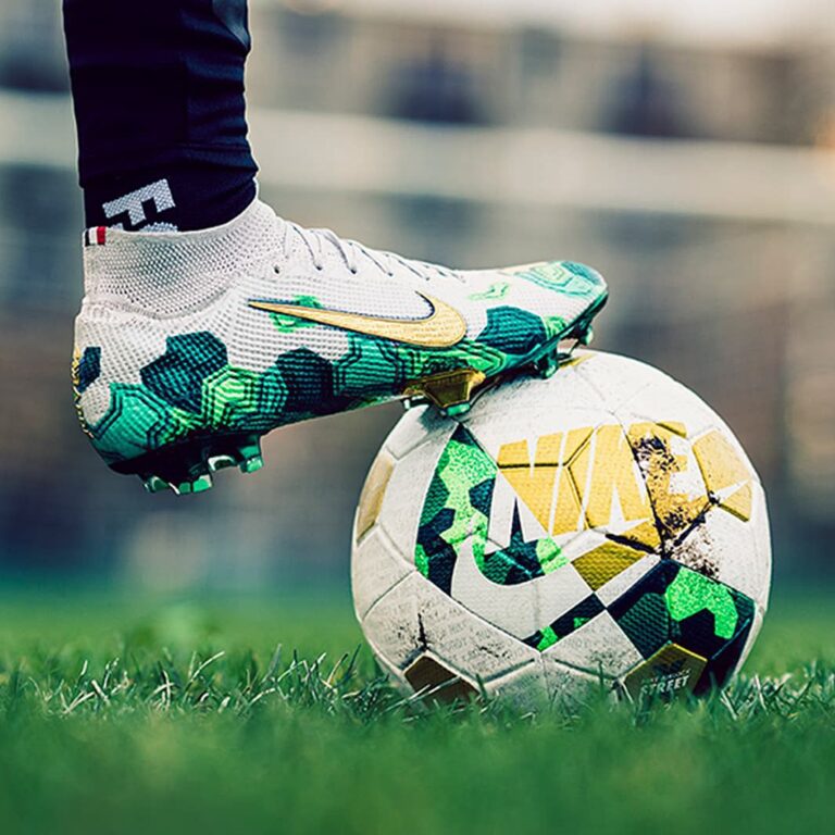 Nike Airlock Avenue X Soccer