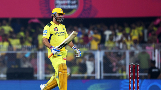 Stephen Fleming ends mystery over burning question on Dhoni’s batting position: ‘His knees aren’t what they used to be’