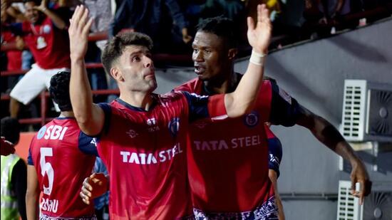 Hernandez’s late goal stuns Mohun Bagan | Football News