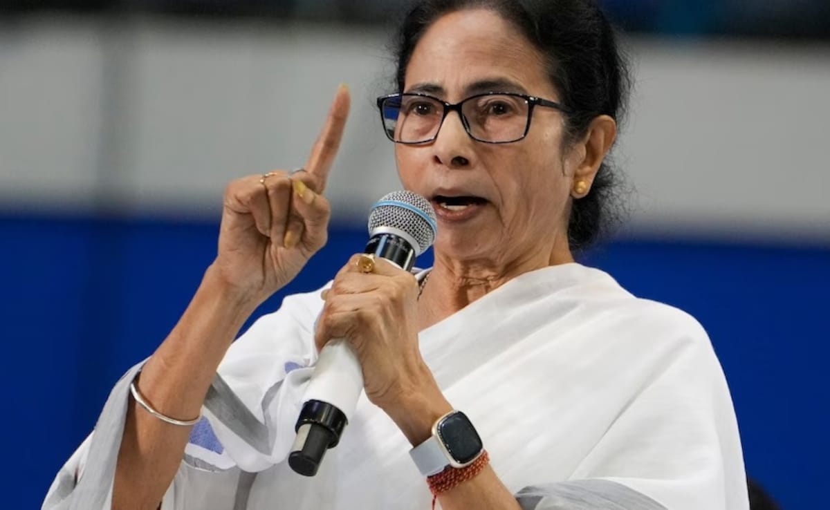 Mamata Banerjee Welcomes Top Court Order On Sacked Teachers