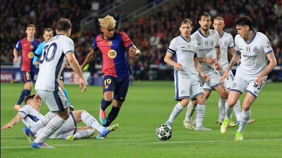 Yamal, Dumfries headline wonderful night | Football News