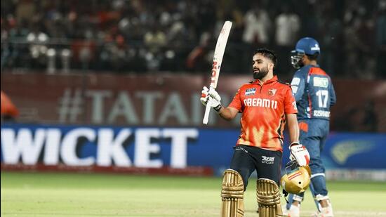 Prabhsimran-led PBKS power batting floors LSG