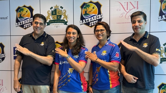 Franchise cricket brings different sort of professionalism into sport: Smriti Mandhana